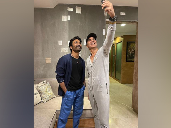 Akshay Kumar and Dhanush (Image Source: Instagram)