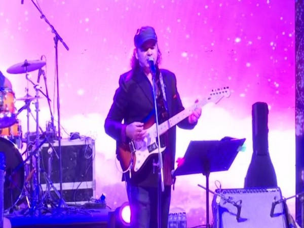 Mohit Chauhan at  Iconic Week Festival, Jammu