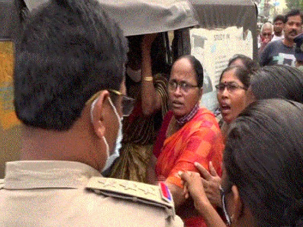 Several TDP workers were detained by police while protesting against the vandalism of party headquarters. (Photo/ANI)