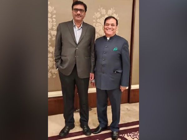 CMA Vice President Neeraj Akhoury & CMA President Mahendra Singhi