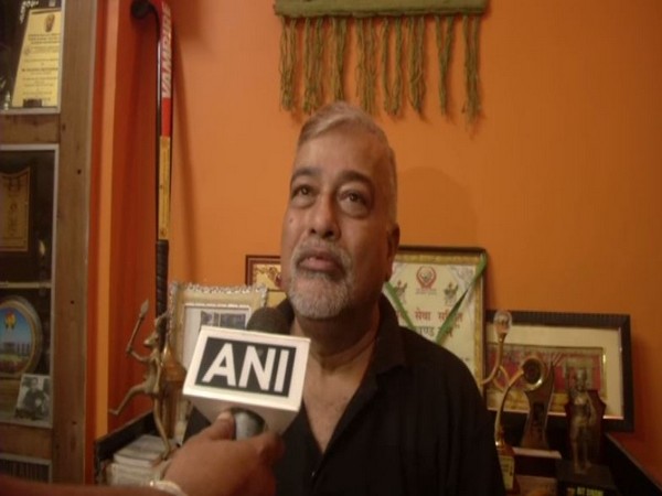 MS Dhoni's Coach Chanchal Bhattacharya speaking to ANI in Ranchi on Saturday [Photo/ANI]