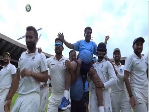 Chandrakant Pandit has finally won a Ranji title for MP. (Photo- BCCI Domestic Twitter)