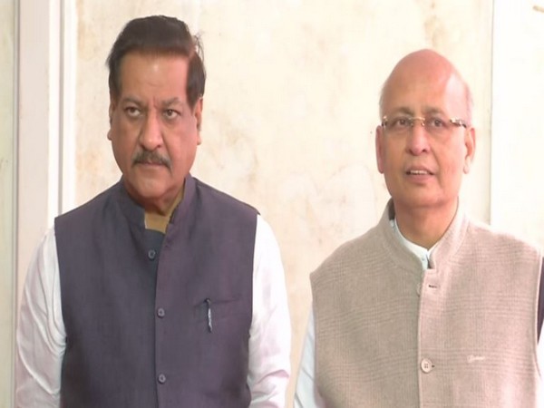 Congress leader Abhishek Manu Singhvi and Prithviraj Chavan speaking to reporters in New Delhi on Monday. (Photo/ANI)