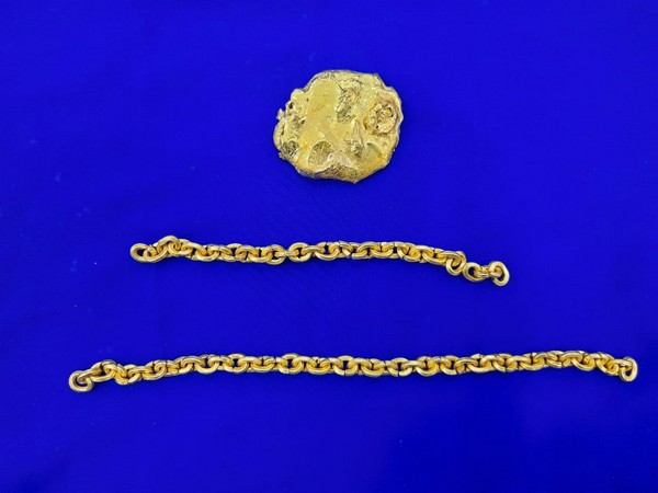 Chennai Air Customs seizes gold (Photo: Twitter)