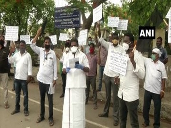 Tamil Nadu Tailors Association stage protest against road tax in Chennai on Tuesday. Photo/ANI
