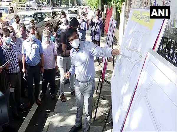 A team from Centre meets TN Chief Secretary K Shanmugam (Photo ANI)