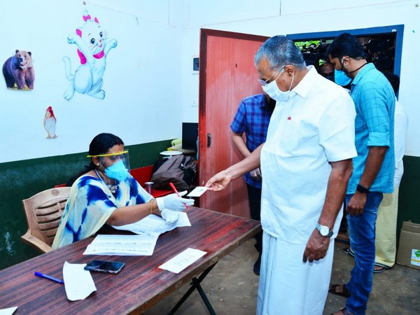 Chief Minister Pinarayi Vijayan was seen voting at a polling station in Pinarayi, Kannur in the early hours of Monday morning. (Photo/ANI)