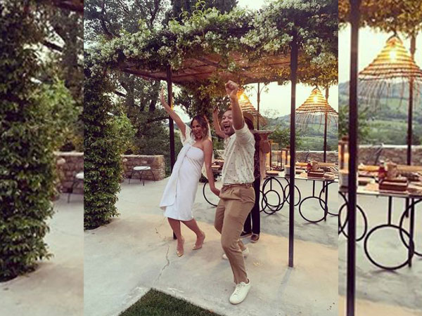 Chrissy Teigen and John Legend (Image Courtesy: Instagram)