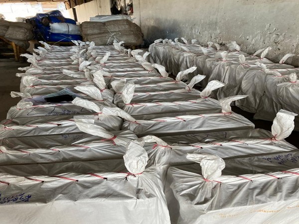  Around 1.56 crore worth cigarettes seized from COVID-19 special train in Delhi on Friday. Photo/ANI