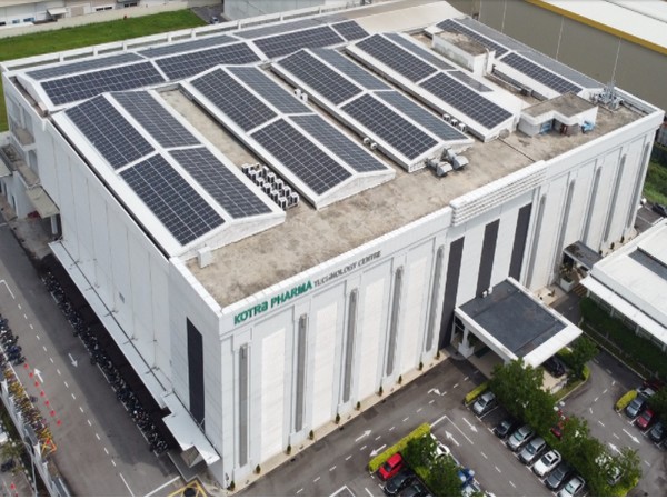 The rating benefits from fully contracted revenues of operating assets