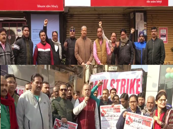 Bank employees participate in 2-day nationwide strike. Photo/ANI