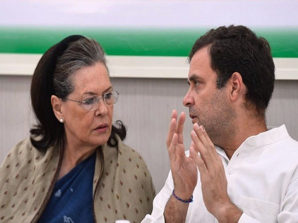 UPA chairperson Sonia Gandhi and Congress President Rahul Gandhi (File Photo)