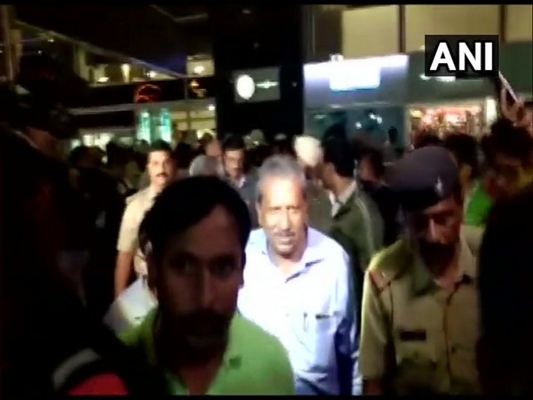 The five disqualified Congress MLAs arrived in Bengaluru in the early hours of Monday.