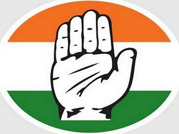 Congress leaders protested against blocking of Rahul Gandhi's account