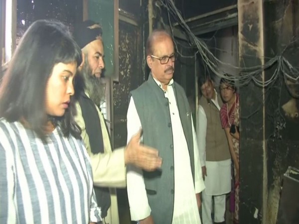 Visual of Tariq Anwar visiting a locality in North East Delhi.