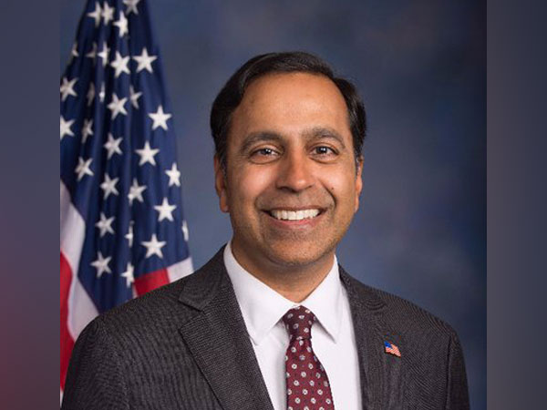 Congressman Raja Krishnamoorthi (Photo Credit: Twitter/ Congressman Raja Krishnamoorthi)