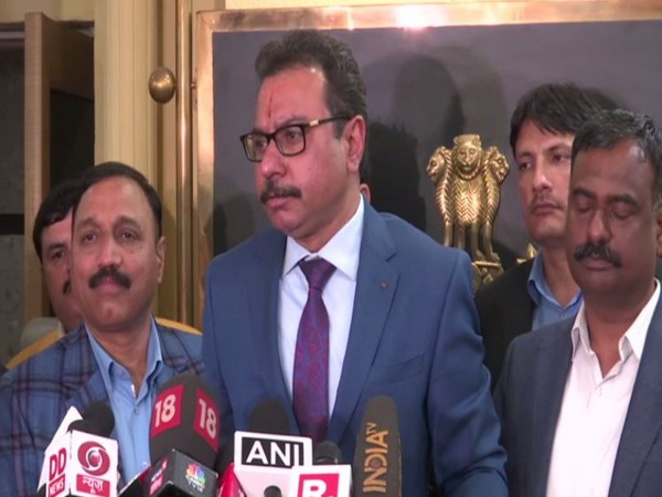 DCP Crime Branch Ram Gopal Naik addressing a press conference in New Delhi on Thursday.