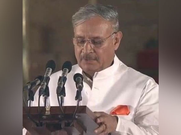 Union Minister Rao Inderjit Singh (Photo courtesy: Twitter)