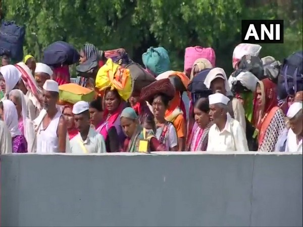 Visuals from the Pandharpur Wari procession in Pune on Wednesday. Photo/ANI