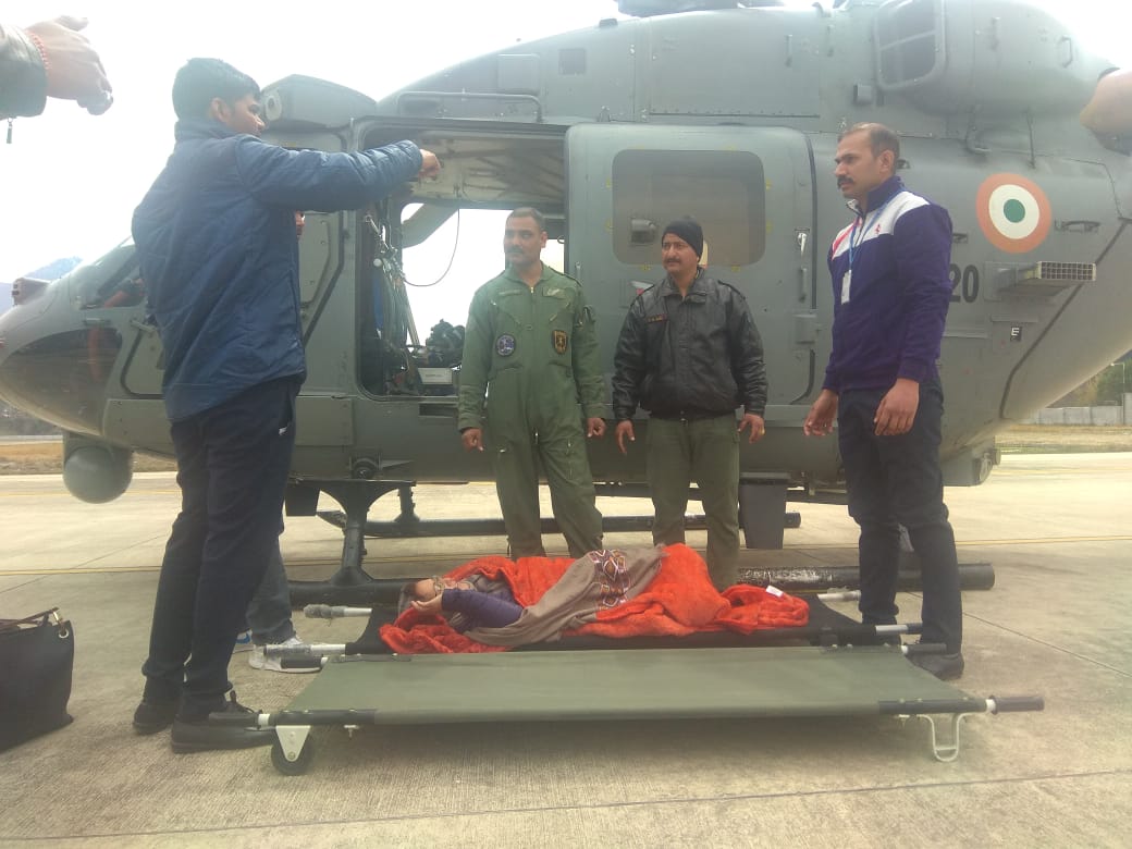  Indian Airforce airlifted over 50 people, including two serious patients from Himachal Pradesh [Photo/ANI]