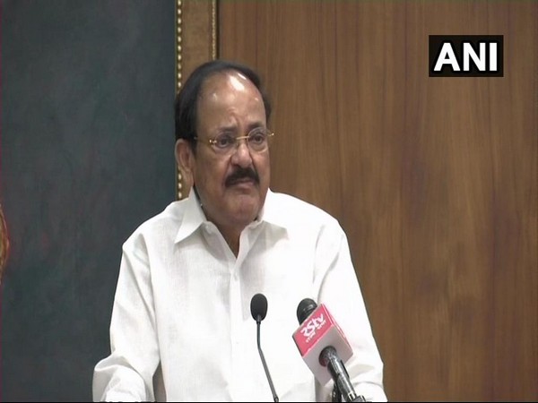Vice President Venkaiah Naidu speaking to students of Delhi University on Saturday