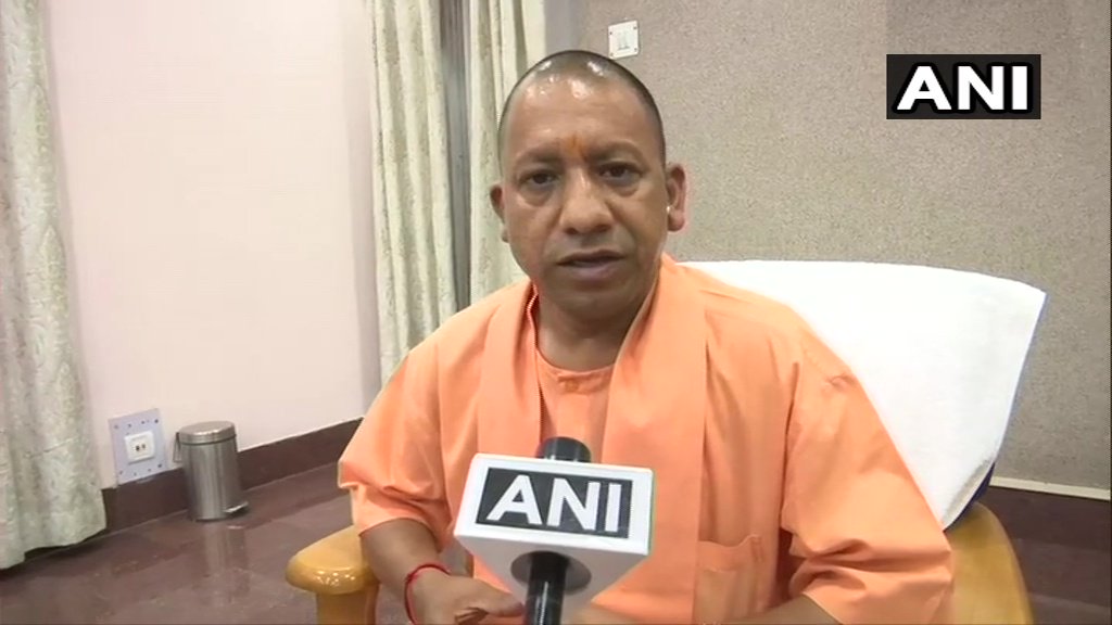 Uttar Pradesh Chief Minister Yogi Adityanath (left) and Union Minister Smriti Irani (right) while speaking to ANI in Uttar Pradesh. Photo/ANI