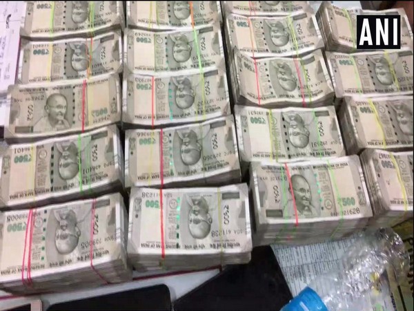 Madhya Pradesh police seize Rs 86 lakh from a car in Indore