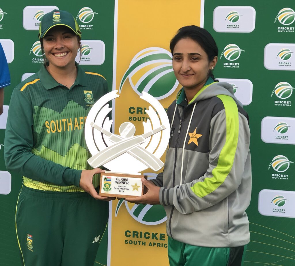 South Africa and Pakistan captains Sune Luus and Bismah Maroof (Photo/CSA Twitter)