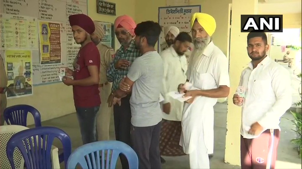 Re-polling underway at booth number 123 in Amritsar