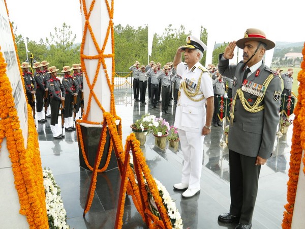 AR DG Lt Gen Sukhdeep Sangwan, Coast Guard DG Rajendra Singh during the wreath laying ceremony at war memorial in Shillong on Wednesday. (Picture tweeted by Indian Coast Guard)