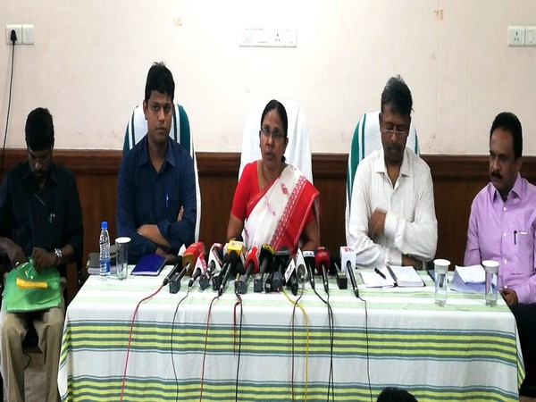 Kerala Health and Family Welfare Minister K K Shailaja addressing the media in Kochi on Tuesday. (Photo/ANI)