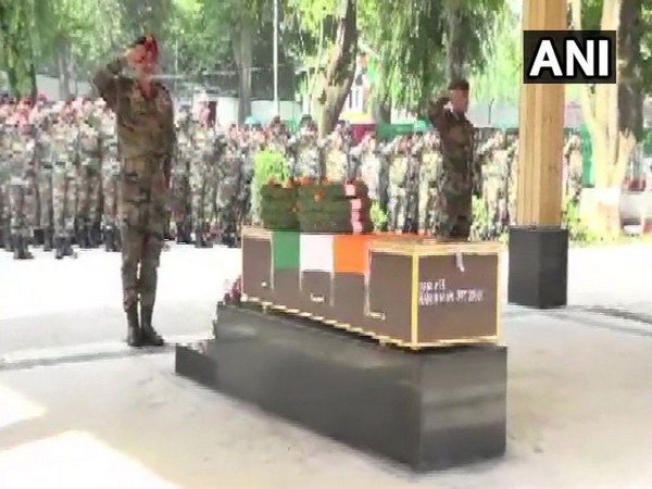 Indian Army paying tribute to paratrooper Karamjeet Singh on Saturday. Photo/ANI