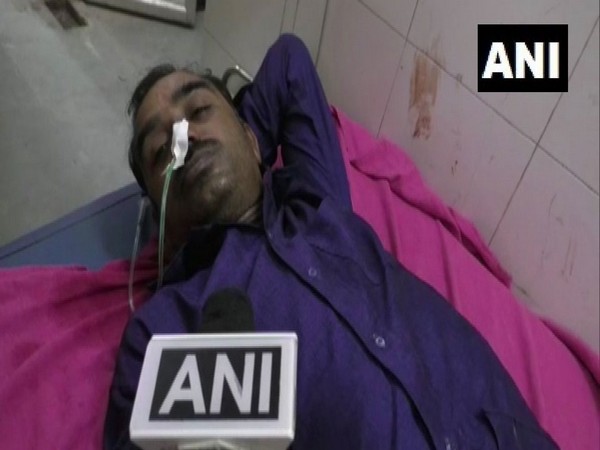 Ishwar Kharate, the farmer who attempted suicide in Buldana, Bihar [Photo/ANI]