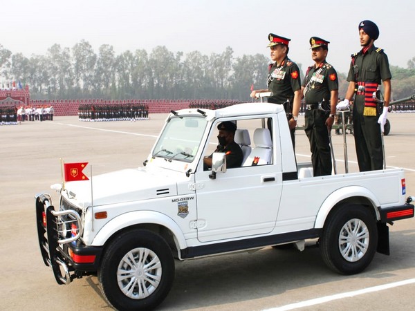 Parade at Artillery Centre, Hyderabad. (Photo/PIB)