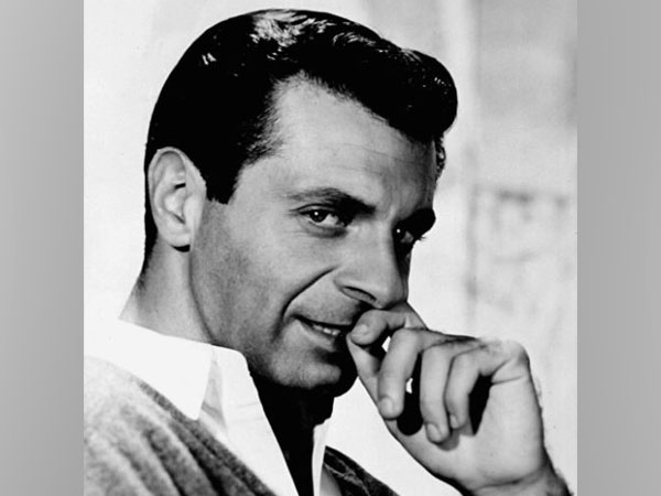 Mort Sahl (Image source: Instagram)