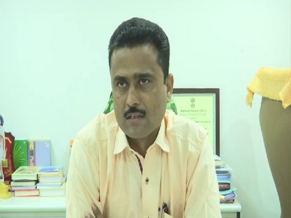 District Education Officer (DEO) Bharat Vader talking to ANI on Monday. Photo/ANI