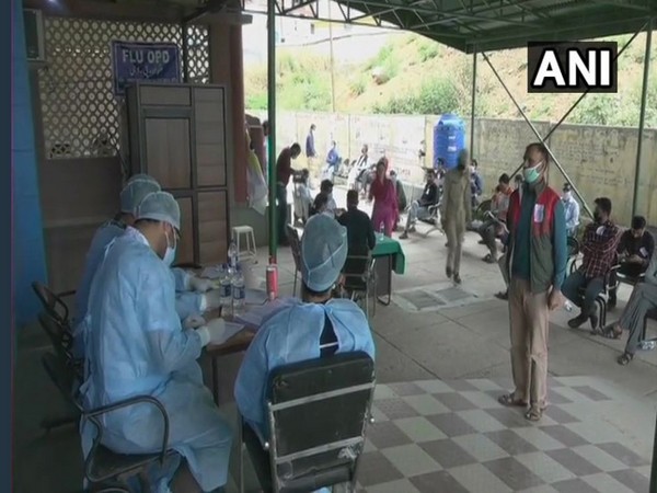 District administration conducts COVID-19 tests of vegetable/fruit vendors in JK's Doda. (Photo/ANI)