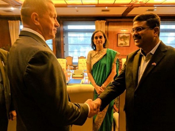 Union Minister Dharmendra Pradhan meets Russian Deputy Prime Minister Yury P Trutnev in Moscow. (Photo/ANI)