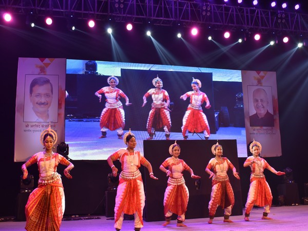 Artists playing cultural programmes in the six day-long Youth Festival in Delhi. Photo/ANI
