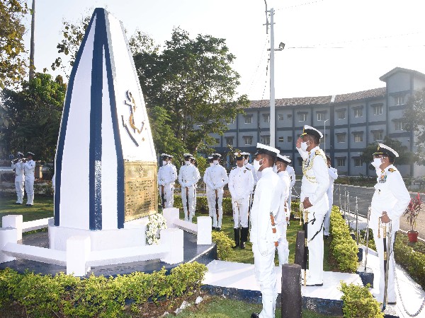 Wreath laying ceremony in occasion of Goa Liberation