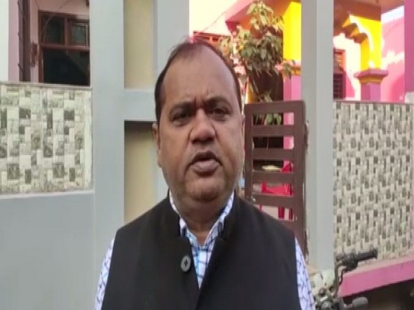 Lokayukta DSP Santosh Singh Bhadoria speaking to ANI in Indore on Friday. (Photo/ANI)