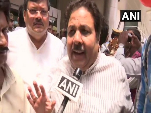 Congress leader Rajeev Shukla talking to ANI in Varanasi on Saturday. Photo/ANI