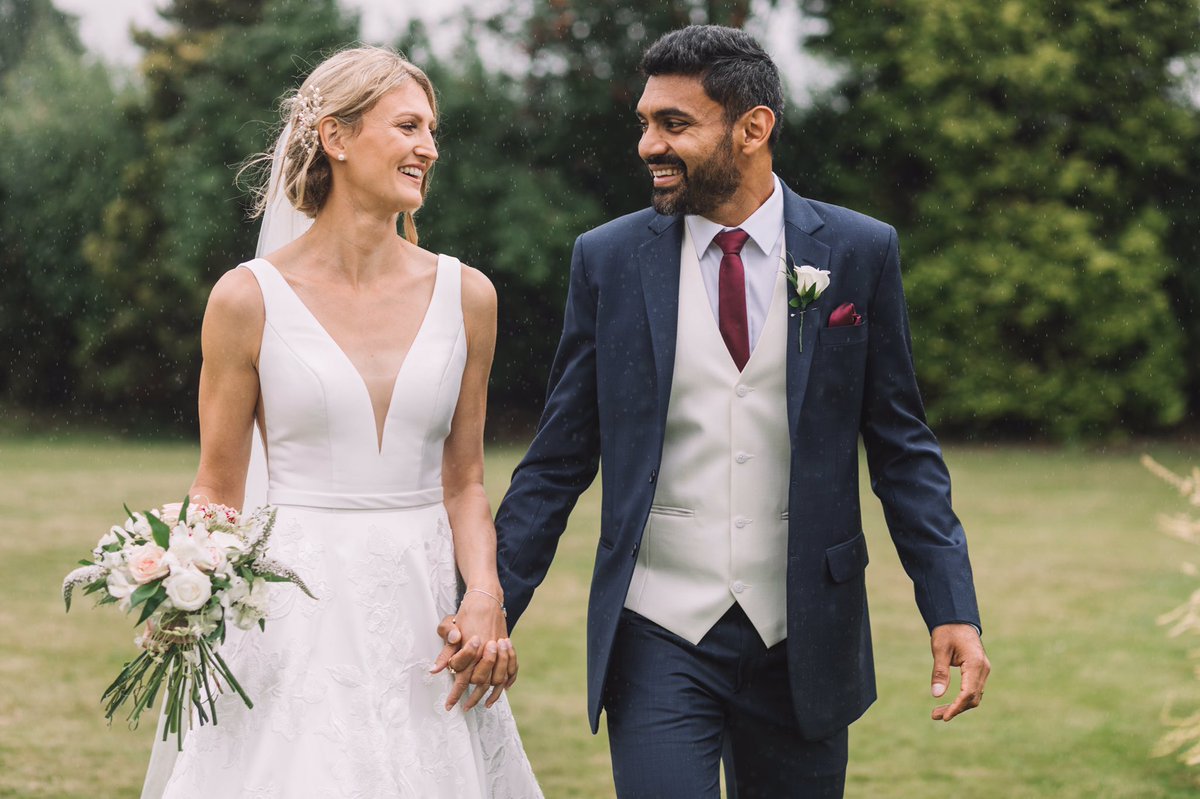 Divij Sharan with Samantha Murray (Photo/Divij Sharan Twitter)