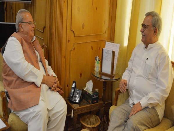 Farooq Khan, newly appointed Advisor to Governor J-K, met Governor Satya Pal Malik 