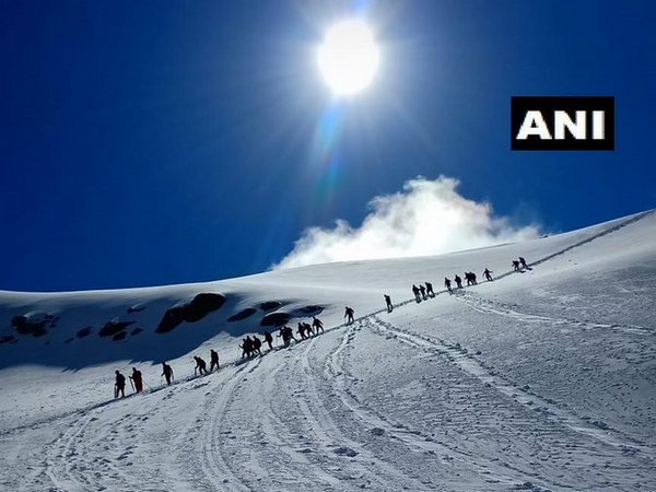 Pilgrims moving towards  Shrikhand Mahadev peak [Photo/ANI]