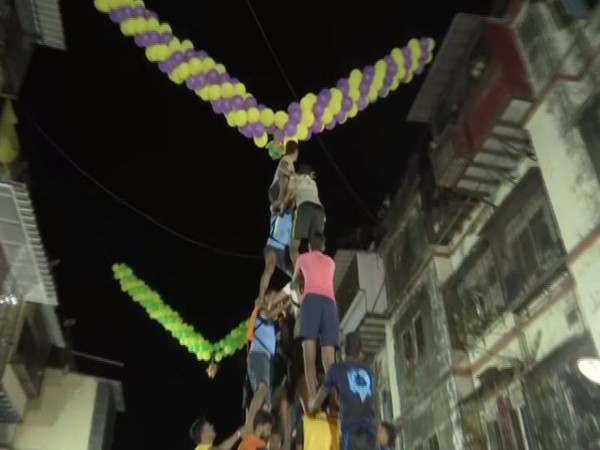 Dahi Handi celebrations in Mumbai 