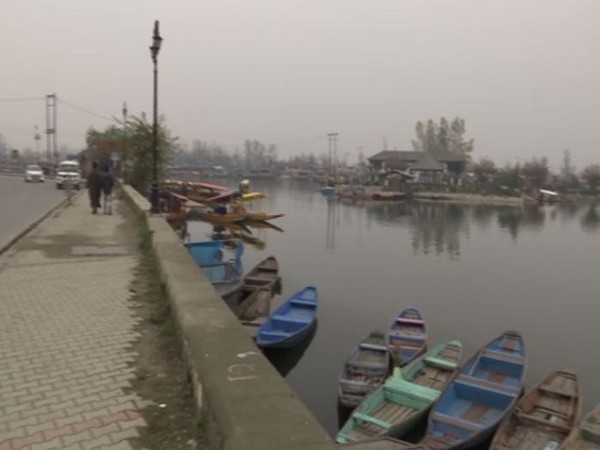 Western foreshore road to be constructed along the Dal lake in Kashmir Valley. (Photo/ANI)