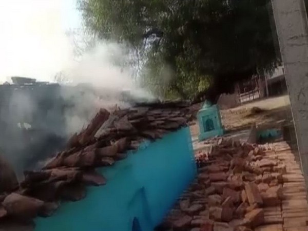 A Dalit family's house was set on fire in Datia by hooligans [Photo/ANI]