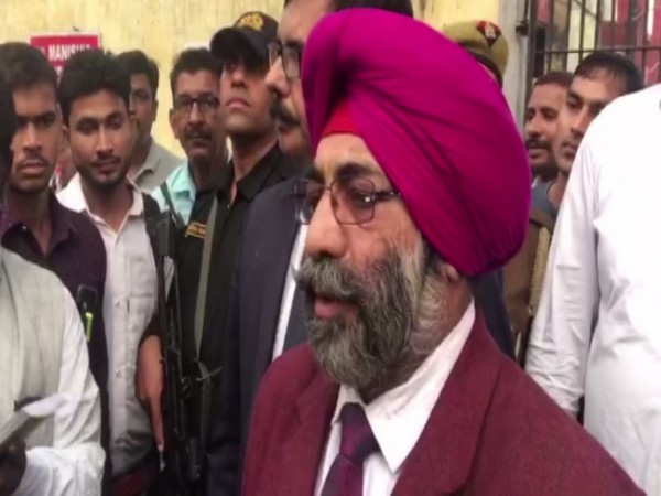 Public prosecutor Dalwinder Singh talking to reporters in Rampur on Saturday. Photo/ANI