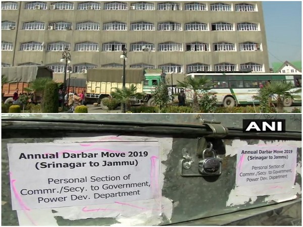 Preparations for 'Darbar Move' underway in Srinagar on Saturday. Photo/ANI